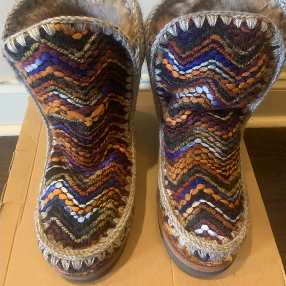 Mou Eskimo multicolored boots, Jessica Simpson. Size 8 - 8.5